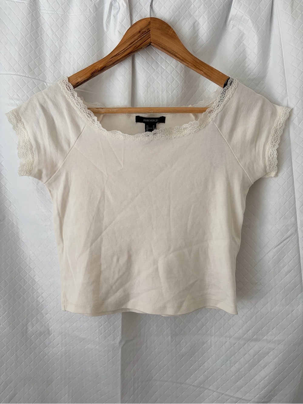Forever 21 Cream Lace-Trim Scoop Neck cropped Top